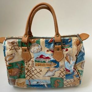 🌷💕HP💕🌷Vintage beach themed Bag Seashells Lighthouse